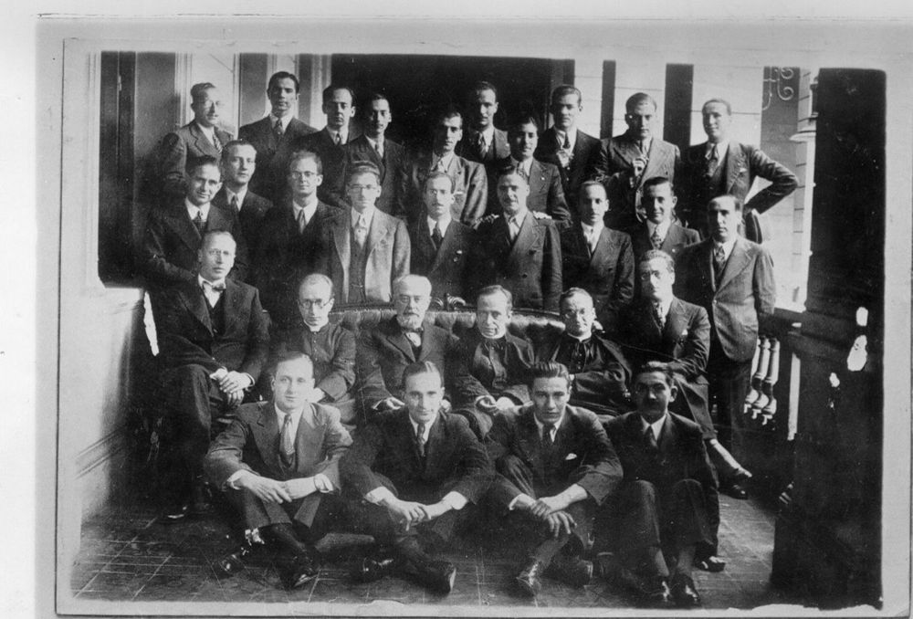 Conversatorio: "Marcoleta con Portugal. Testemonios sobre la vida universitaria en la antigua Escuela de Medicina"