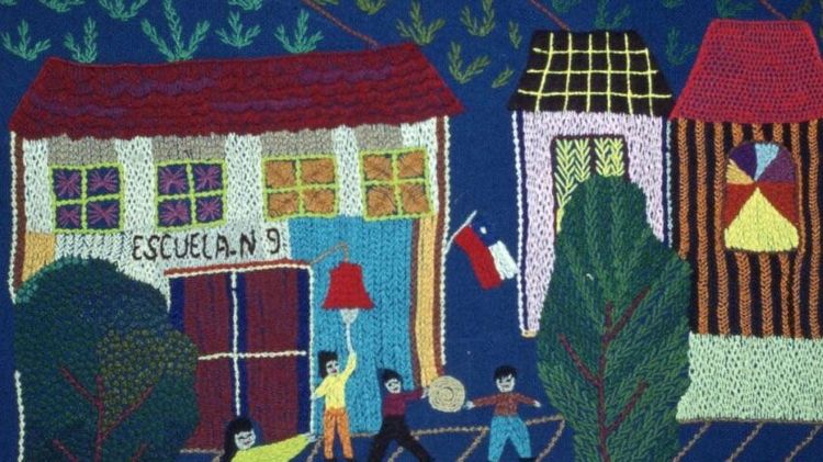 Digitalización de una fotografía impresa de un cuadro textil presente en la tesis “La creación textil en la actividad de producción artesanal urbana” de 1981