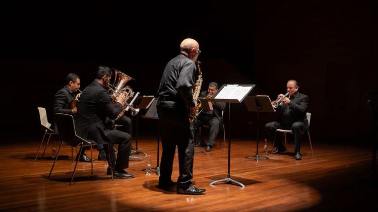 Bronces y saxos en la UC. Foto: Música UC.