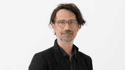 Retrato de Ignacio Farías, académico que dará la charla magistral del encuentro. 